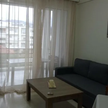 Apartment George's 2 *